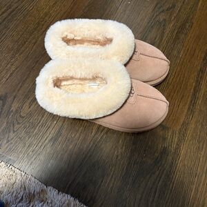 UGG Tan Women's Fur Slippers